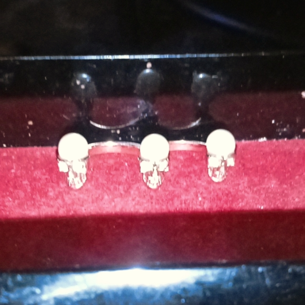 Genuine Solid Sterling Silver Skull Ring with Genuine Cultured Pearls, Skull Rin